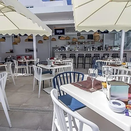 Guinate Club Lanzarote Island
